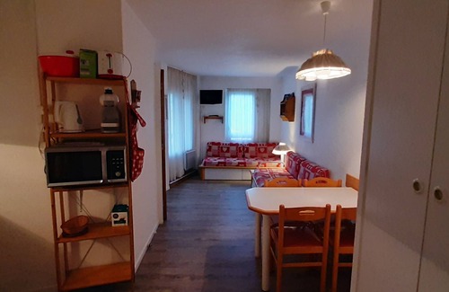 Reberty Apartment | The 3 valleys - Les Menuires - Reberty 2000 - 4/5 pers -Skis on the feet