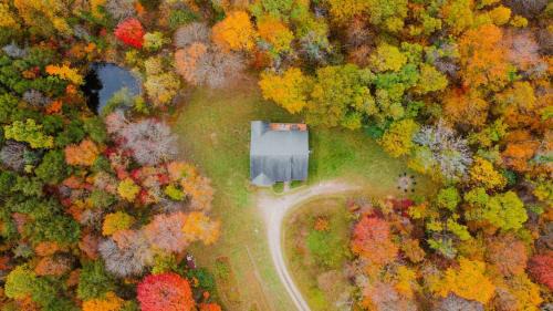 Logan House | The 312 House - A Boho Retreat- Hocking Hills
