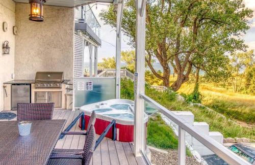 Miller Beach House | The Addition at Villa Santorini