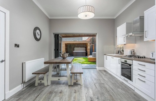 Prestwick House | The Alexander - Donnini Deluxe