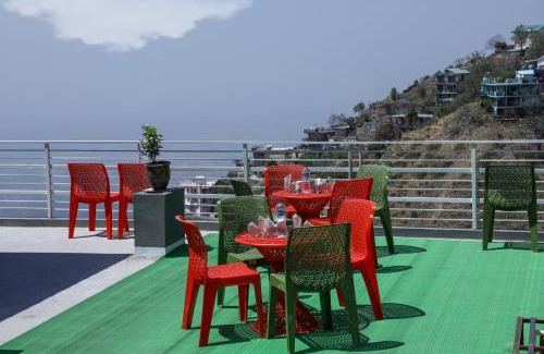 Kasauli Bed & Breakfast | The Alluring North Stays by Sunset Vibes and Chest's Nest Near Mall road kasauli