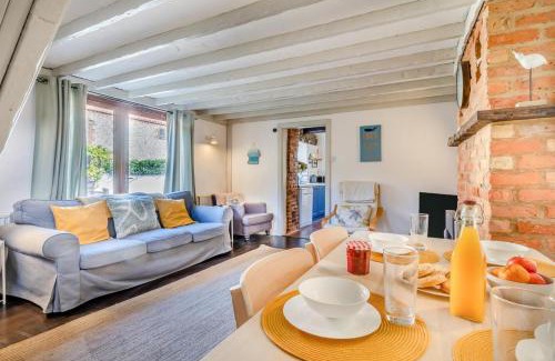 Sheringham House | The Anchorage