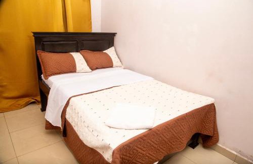 Kampala Cabin | The ankh guest house makidye