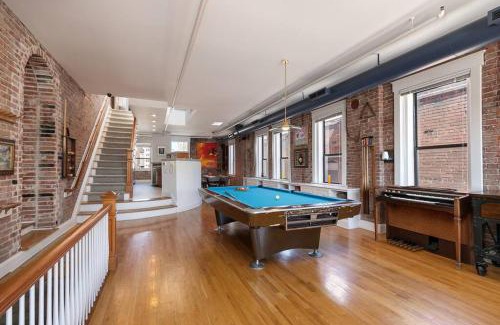 Downtown Springfield Apartment | The Antler Loft