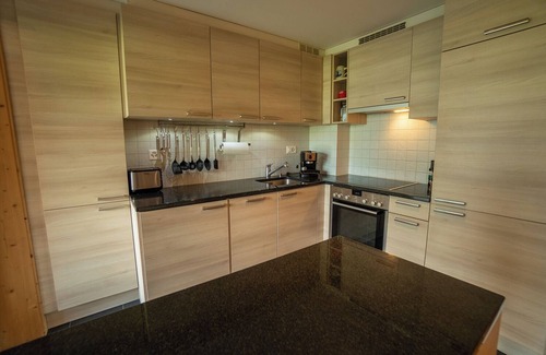 Barboleusaz Apartment | The apartment is located 150m from the Place de la Barboleuse in Gryon and is close to all amenities