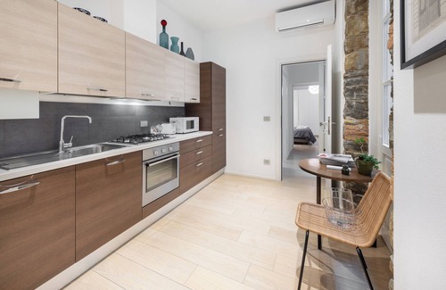 Trieste Old Town Apartment | The Architect - Exclusive Loft in Ponteroso