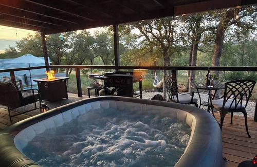 Hondo Cabin | The Arrowhead Cabin