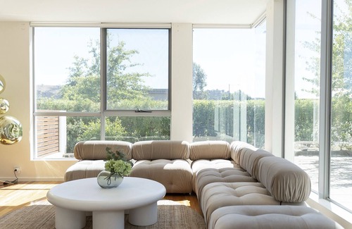 Gungahlin House | The Art House - One Step Away from Nature Reserve