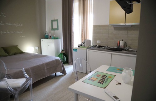 Ripacandida House | THE ARTISTS' DIMORES mini apartment with balcony RIPACANDIDA