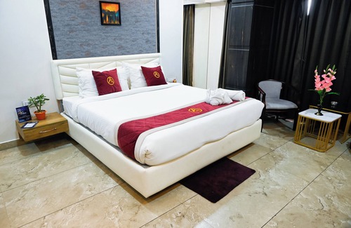 Siliguri Hotel | THE AUTOGRAPH INN