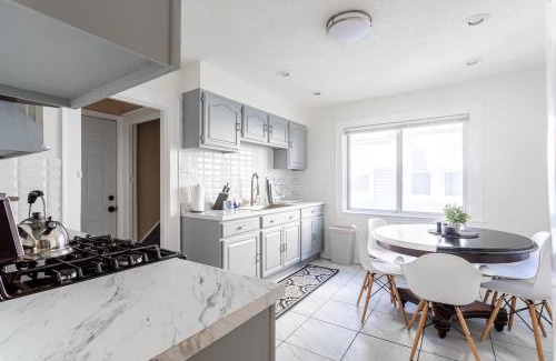 Brooklawn - St. Vincent Apartment | The B&W Haven 5BR Home with yard theater