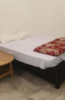 Dalsing Sarai Hotel | The Baba's Inn