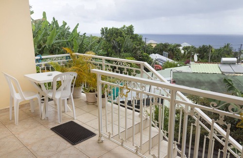 Saint-Joseph Apartment | THE BAMBOO F1 St Joseph