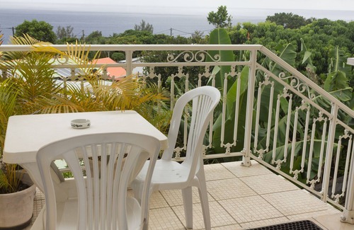 Saint-Joseph Apartment | THE BAMBOO F1 St Joseph