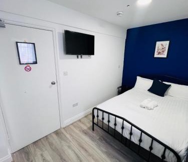 Barking Hotel | The Bank