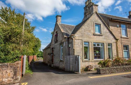 Falkirk House | The Banking Hall