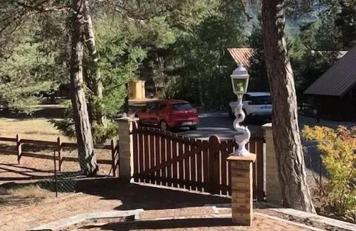 Barcelonnette Ski Chalet | The Barce Chalets - Chalets for 8 People