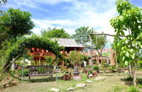 Cao Phong Cabin | The Bare Nest Retreat