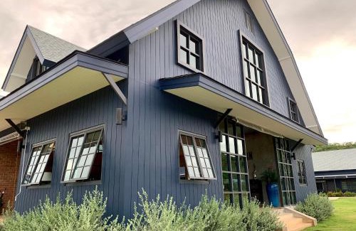 Wang Pong Hotel | The Barn Hua Hin