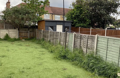 Greenwich House | The Basildon Blossom House