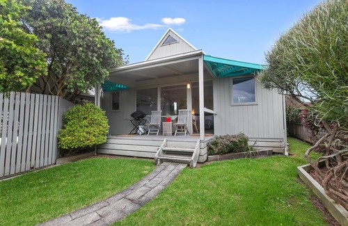 Apollo Bay Apartment | The Bay Beach Studio - Free Wifi