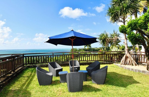 Trou d'Eau Douce House | The Bay Villa 10 minutes by boat from Ile aux Cerfs