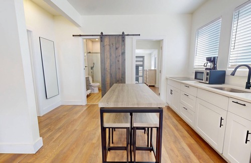 North End Apartment | The Beach House