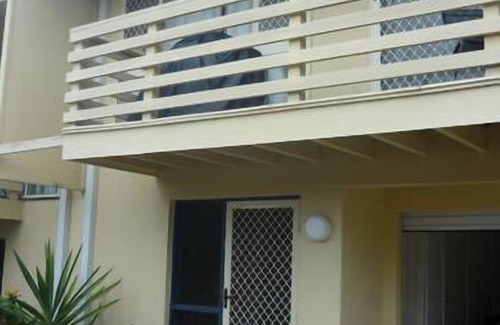 Pottsville House | The BeachsideTownhouse