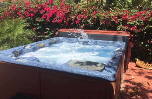 Clearwater Beach House | The Beachy Bungalow is Rolling Back it's Prices, BOOK NOW!