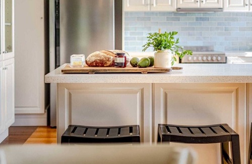 Pretty Beach Central Coast House | The Beacon By Coast Hosting