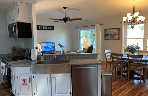 Beaufort Cottage | The "Beaufort Breeze" Five Minutes from Historic Beaufort with Marsh and Dock!