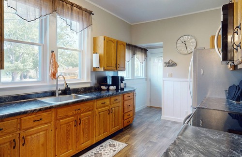 Greenville House | The Beaumont Retreat