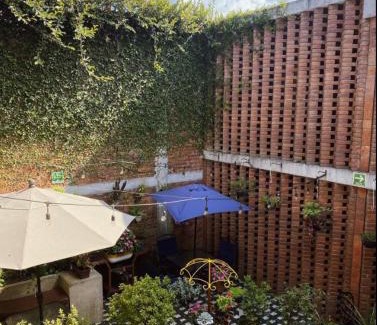 Orizaba Apartment | The best view of the river apartments garden