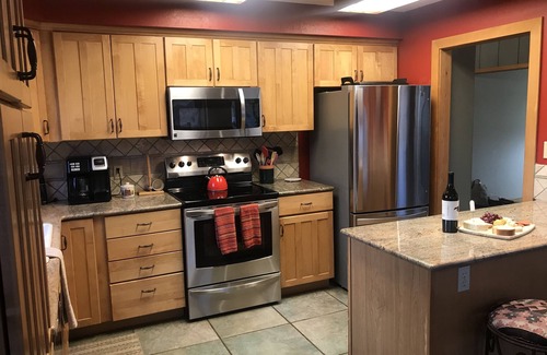 Crested Butte House | THE BEST VIEWS of Mt. CB! 5000 sq. ft. house with open floor plan, 5bd/4.5bath