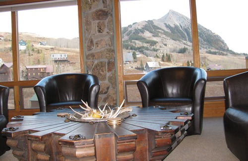 Crested Butte House | THE BEST VIEWS of Mt. CB! 5000 sq. ft. house with open floor plan, 5bd/4.5bath