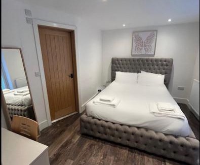 Pegsdon Cabin | The Birch Lodge located in Pegsdon