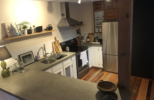 Comox House | The Bird House in Comox