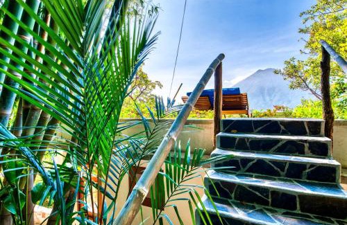 San Marcos La Laguna House | The Bird Nest at Casa Paloma