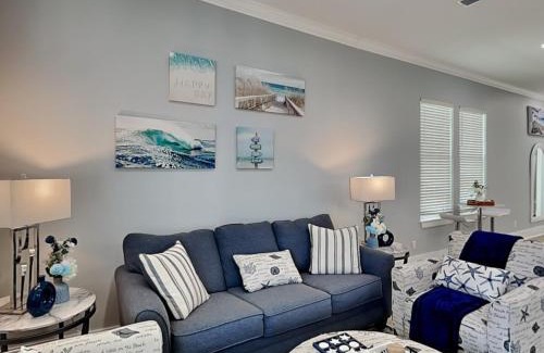 Holiday Beach House | The Blue Pearls