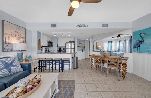 Fort Morgan Condo | The Blue Squid 2-bedroom condo in charming Gulf Shores with fitness room, AC