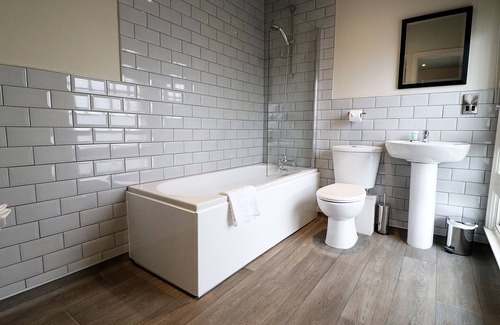 Horwich Hotel | The Bridge Hotel