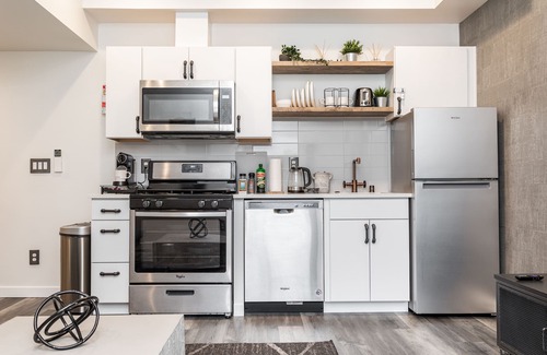 Broadway House | ⚡️The Brooklyn⚡️CENTRAL Capital Hill with Perfect Walking score🚶🏻‍♂️with Rooftop views
