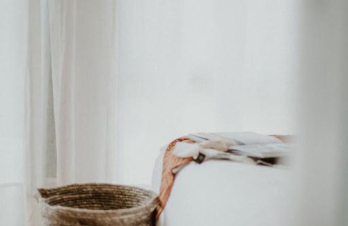 Lunawanna House | The Bruny Islander - Little Cabin Hotel