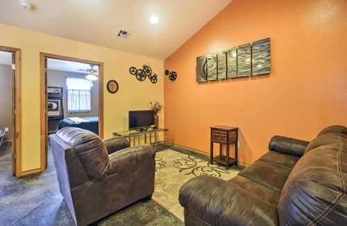 Payne County House | The Bunkhouse at Rolling Meadows Ranch with Grill!