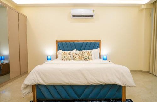 Gurugram Apartment | The Cabinet - Your Night, Your Deck