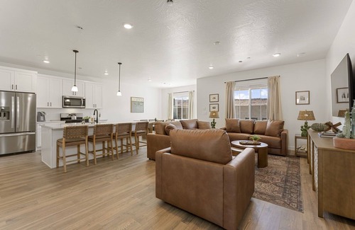 St. George House | The Cactus Casa 4 Bedroom Townhouse