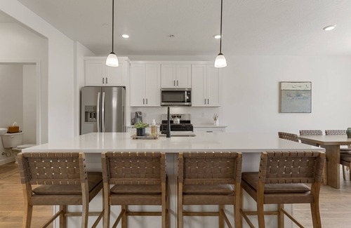 St. George House | The Cactus Casa 4 Bedroom Townhouse