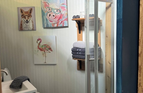 Sparta Cottage | The Calming Getaway in Sparta