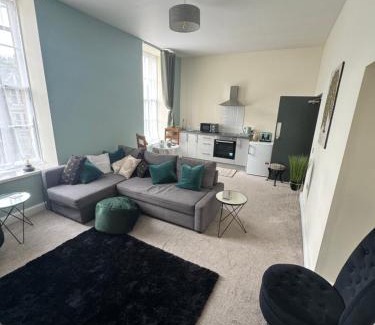 Jedburgh Hotel | The Capon Tree Town House