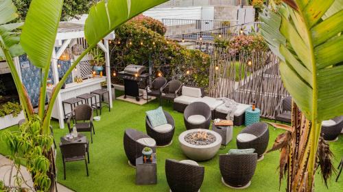 Cayucos House | The Cayucan Bungalows by AvantStay Pet-Friendly Getaway Steps from Cayucos State Beach